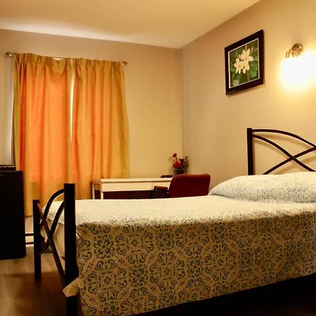 Hotel Victor-3