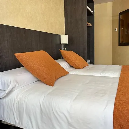 Hotel 1948 Manresa-3
