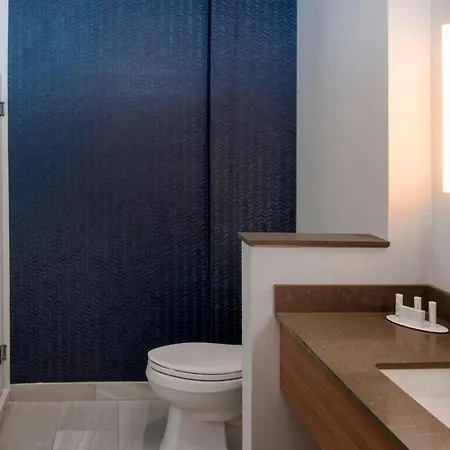 Fairfield Inn & Suites Kinston-2
