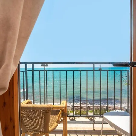 Beach House Hotel-2