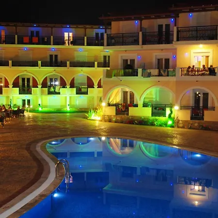 Majestic Hotel & Spa-3