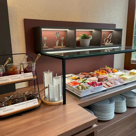 Hotel Burgfrieden-2