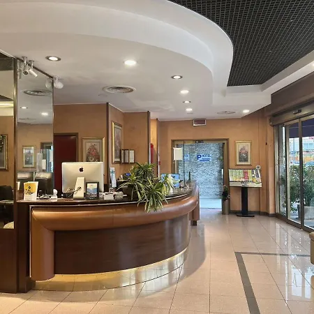 Hotel Valganna-2