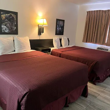 Central Motel-2