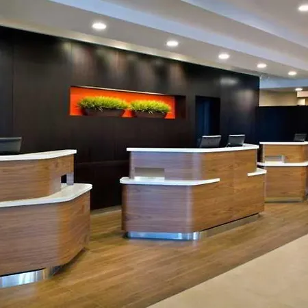 Courtyard By Marriott Niagara Falls-2
