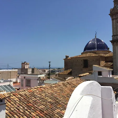 Old Town Oliva Guest Apartment-2