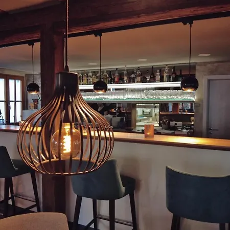 Hotel Restaurant Schwarzer Adler-3