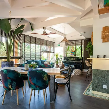 Hôtel La Piscine-3