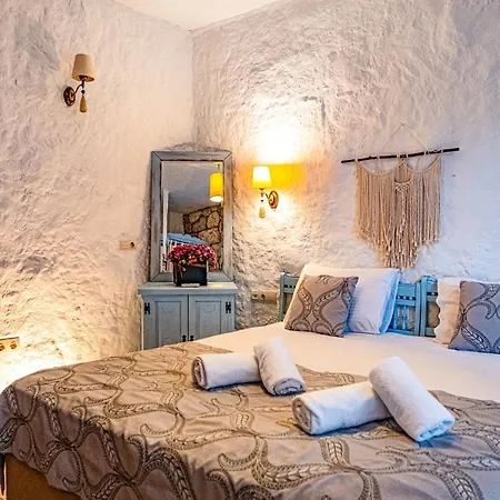Doert Mevsim Butik Otel Alacati-3