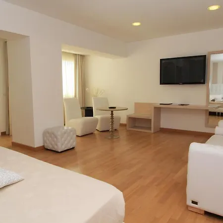 Miralago-3