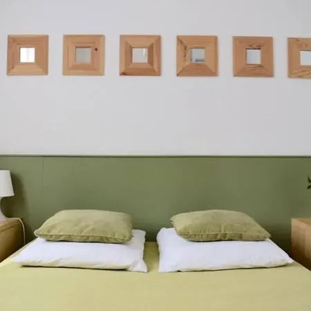 Hotel L'Orangeraie-2