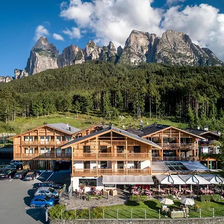 Dolmites Nature Hotel Vigilerhof-2