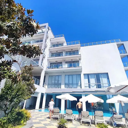 Moonlight Hotel-2