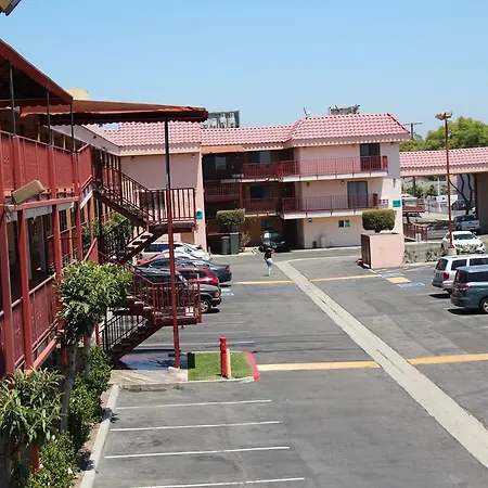 Budget Inn Anaheim/Santa Ana-2