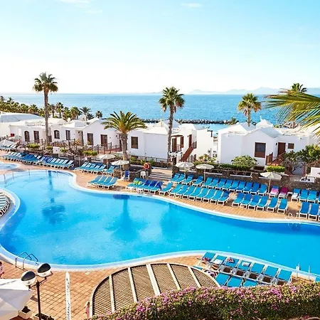 Flamingo Beach Resort-3