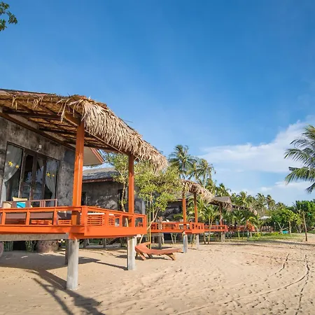 Islanda Hideaway Resort-3