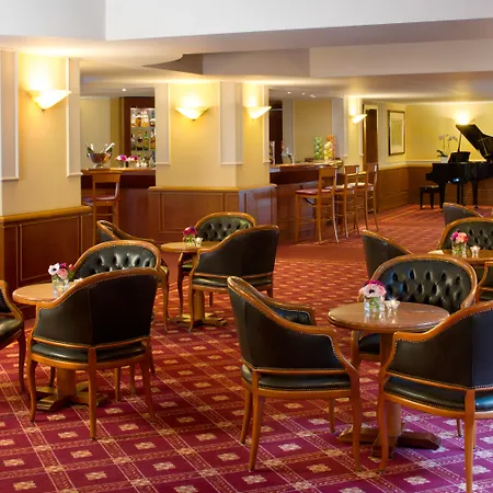 Starhotels Business Palace-2