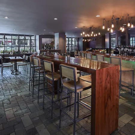 Intercontinental Chicago Magnificent Mile By Ihg-3
