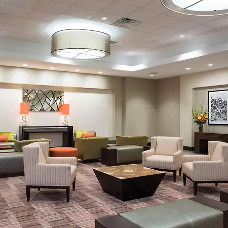 Doubletree By Hilton Hotel Grand Rapids Airport-2