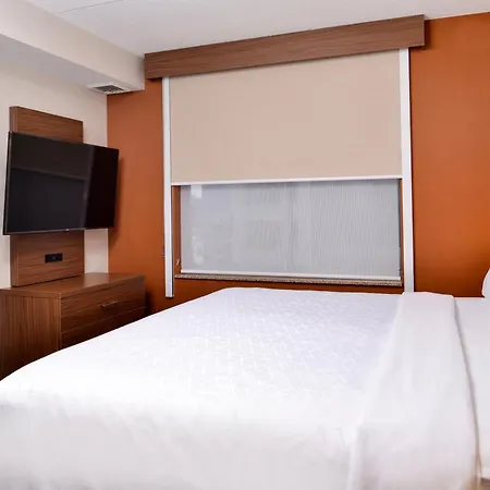 Holiday Inn Express & Suites Buffalo Downtown By Ihg-3