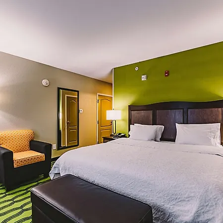 Hampton Inn Niagara Falls/ Blvd-2