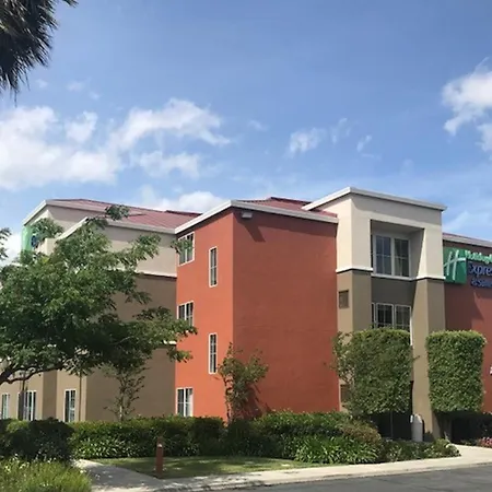 Holiday Inn Express & Suites Tracy By Ihg-2