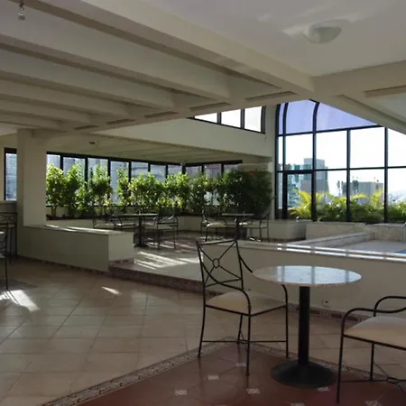 Estanplaza Nações Unidas-3