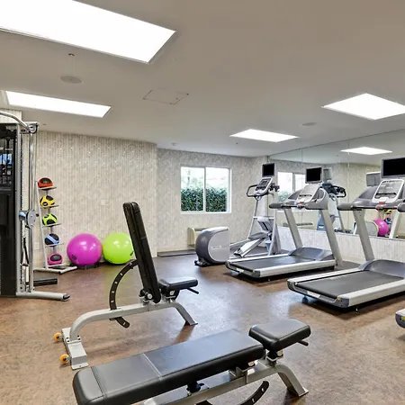 Holiday Inn Express Newport Beach By Ihg-3