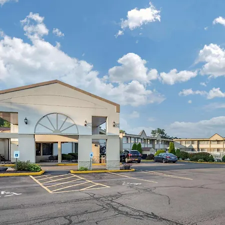 Quality Inn & Suites Vestal Binghamton Near University-2