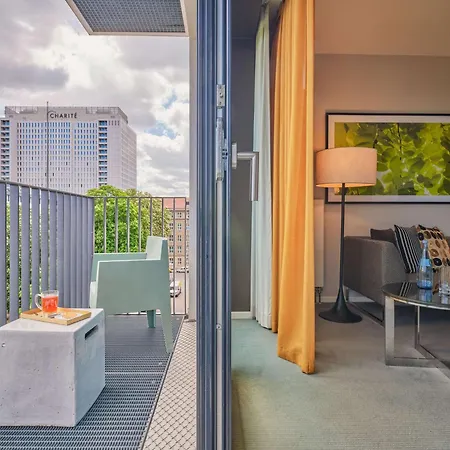 Adina Apartment Hotel Berlin Mitte-3