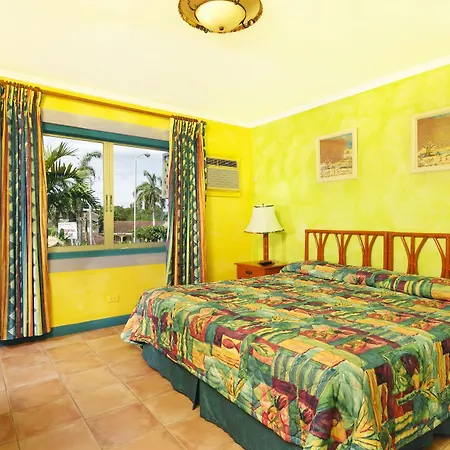 Doctors Cave Beach Hotel-2