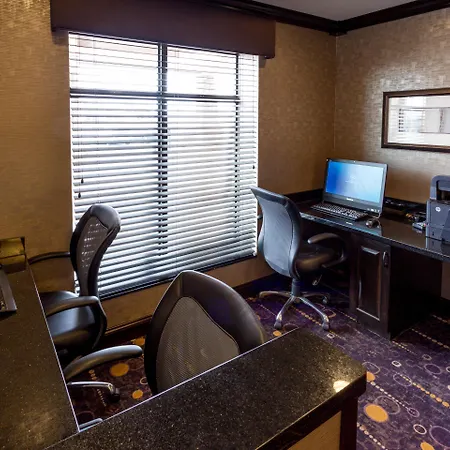 Holiday Inn Express Hotel & Suites Billings By Ihg-3
