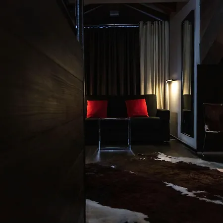 Avenue Lodge Hotel & Spa-2