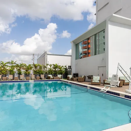 Doubletree By Hilton Miami North I-95-2