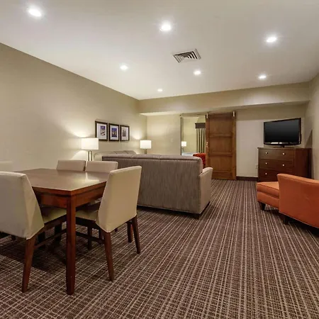 Comfort Suites Green Bay West-3