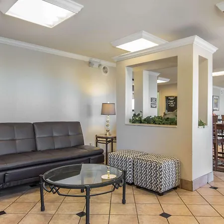 Greenstay Hotel Joplin Missouri-2