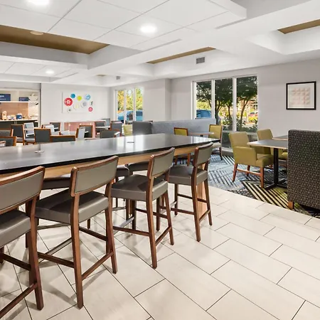 Holiday Inn Express Hotel & Suites Marysville By Ihg-2