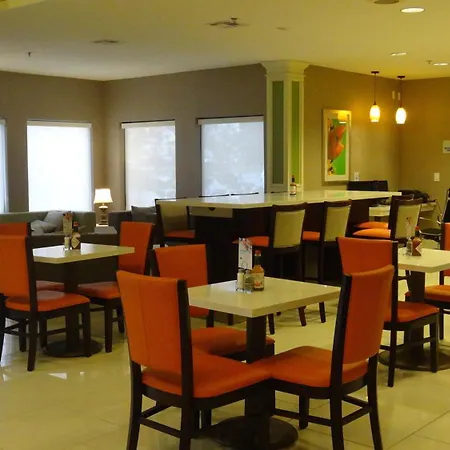 Holiday Inn Express Hotel Kansas City - Bonner Springs By Ihg-3