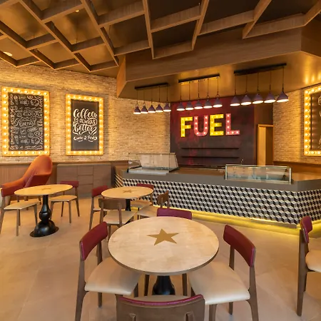 Planet Hollywood Cancun By Royalton, An Autograph Collection All-Inclusive Resort (Adults Only)-3
