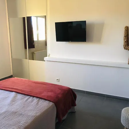 Chambre D'Hotes Provencale-3