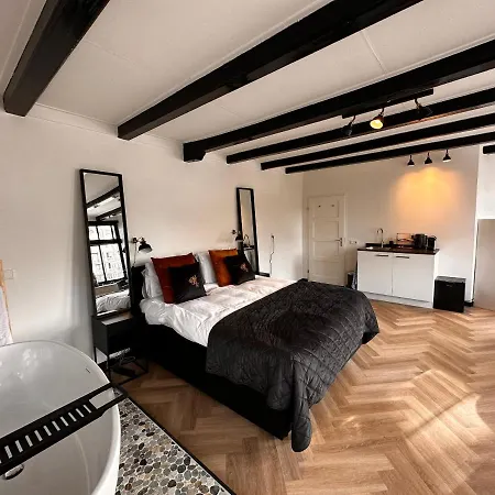 Borrel&Bed Onder zeil-2