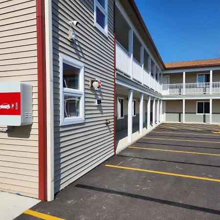 Stay Inn Niagara Falls Vacation Studios-2