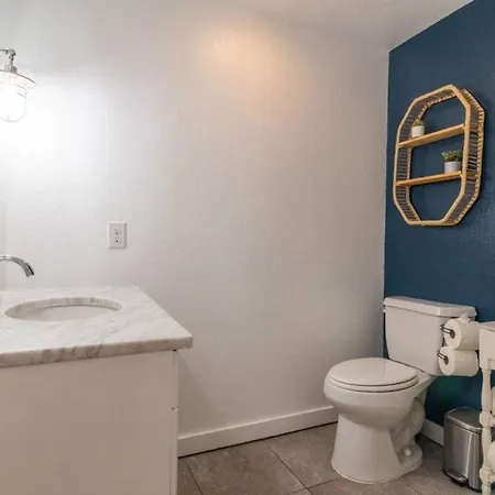 Downtown Studio 2 At Beer Ranch Project Inn-3