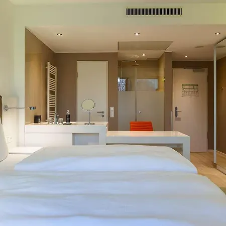 Elaya Hotel Kleve-3