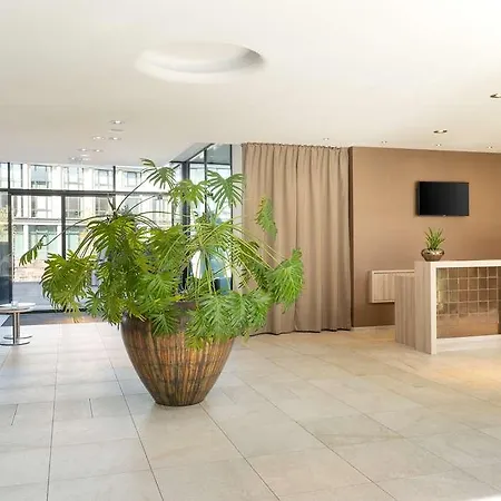 Elaya Hotel Kleve-2