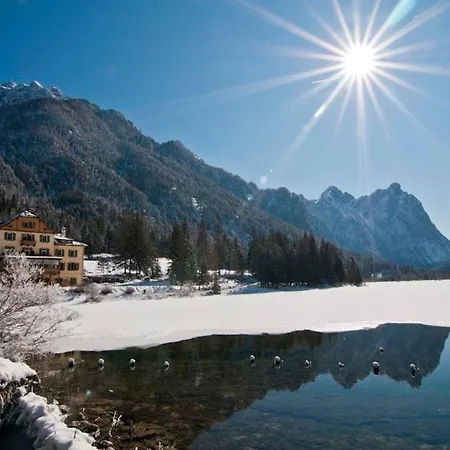 Hotel Baur Am See-2