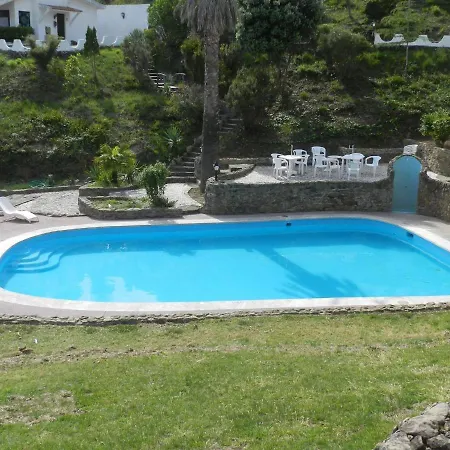Apartamentos Turísticos Clube Vale Leão-3