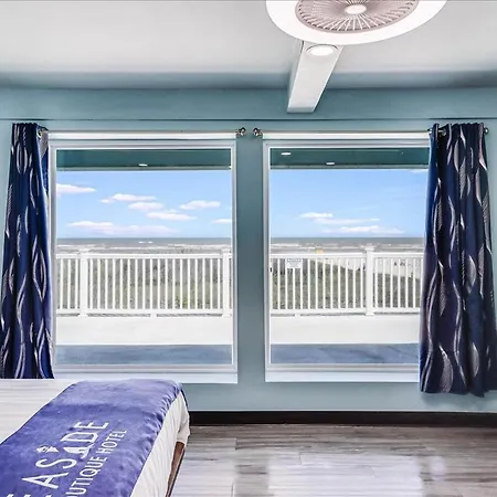 Seaside Boutique Hotel, Waves At Your Doorstep-2