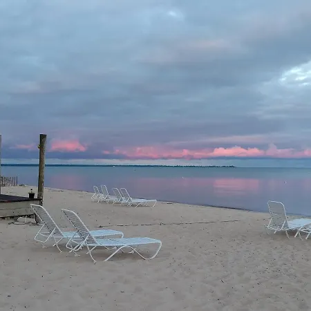 Pine Haven Beach Resort-2