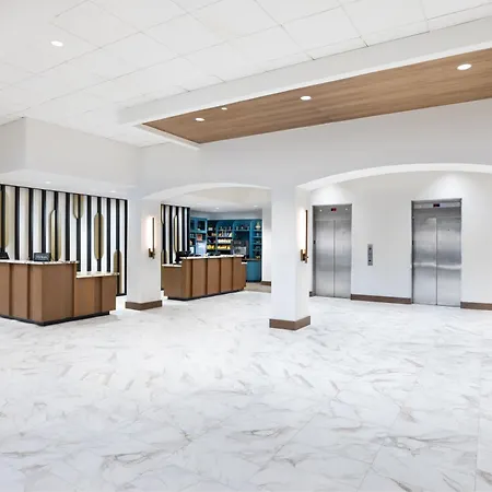 Doubletree By Hilton Houston Medical Center Hotel & Suites-3